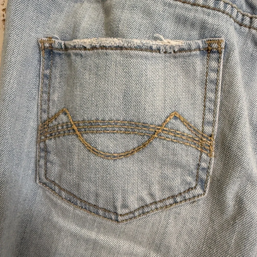 Mossimo Supply Co Bootcut Jeans Women 7 Low Rise Y2K Light Wash 31x32 - Picture 6 of 11